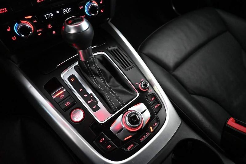 Audi SQ5 (2014) 3.0 230 KW QUATTRO Bi-Xenon Ka - fotka 25 z 44