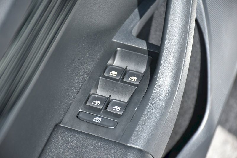 Škoda Octavia (2019) COMBI STYLE 2.0 TDI 110 kW DSG - fotka 31 z 33