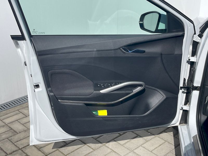 Škoda Fabia (2024) 1,0 TSI / 85 kW Top Selection - fotka 16 z 30
