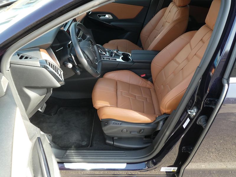 DS Automobiles DS7 Crossback 1,6i 133kW automat kůže navi  - fotka 10 z 15