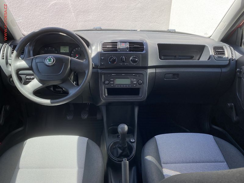 Škoda Fabia (2011) 1.2 TSi, ČR, Active - fotka 8 z 17