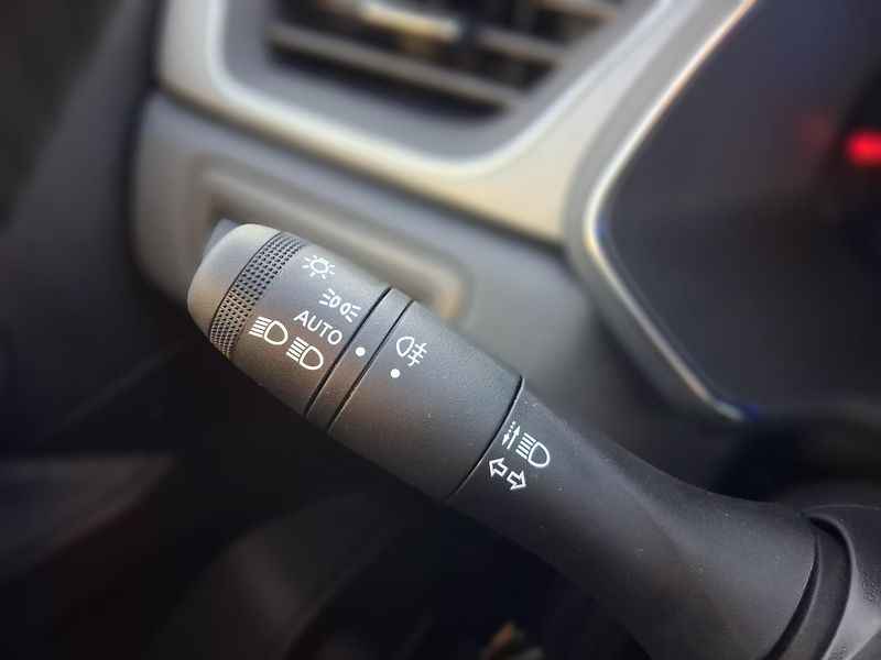 Renault Symbioz (2026) Techno full hybrid E-Tech 160 - fotka 13 z 38