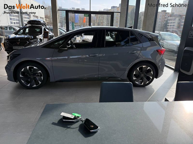 Cupra Born (2023) e-Boost 58kWh 170kW  AUTO - fotka 3 z 24