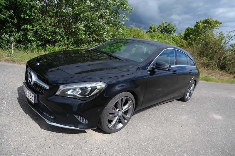 Mercedes-Benz CLA 200 1.6i AUTOMAT, FACELIFT - fotka 1 z 9