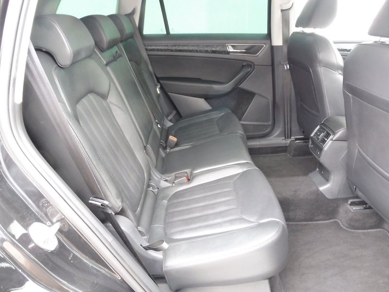 Škoda Kodiaq (2022) L&K 2,0 TDI 147kW DSG 4x4 - fotka 23 z 31