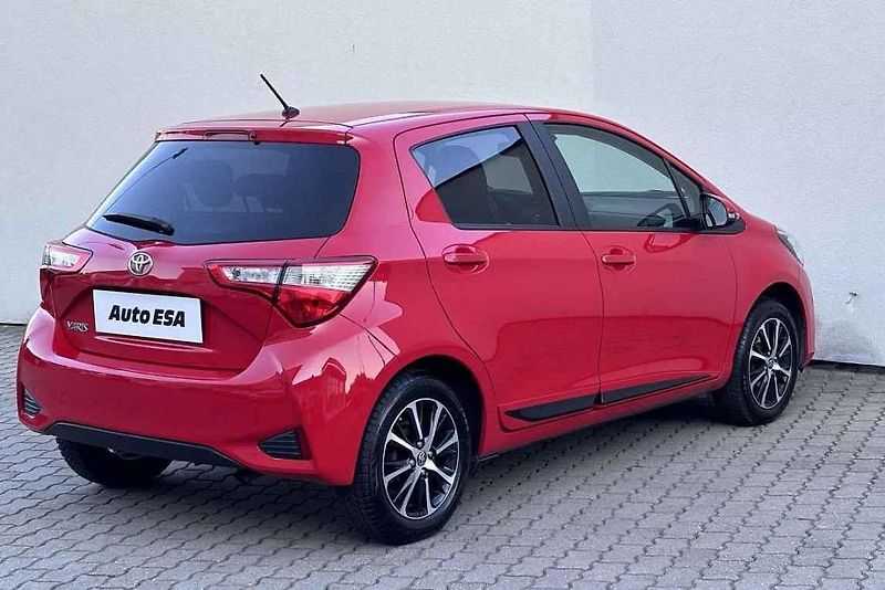 Toyota Yaris 1.0