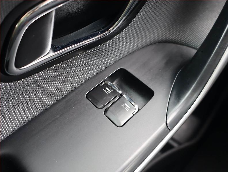 Kia Ceed (2016) 1.4 MPI, Serv.kniha, Tempomat - fotka 15 z 16