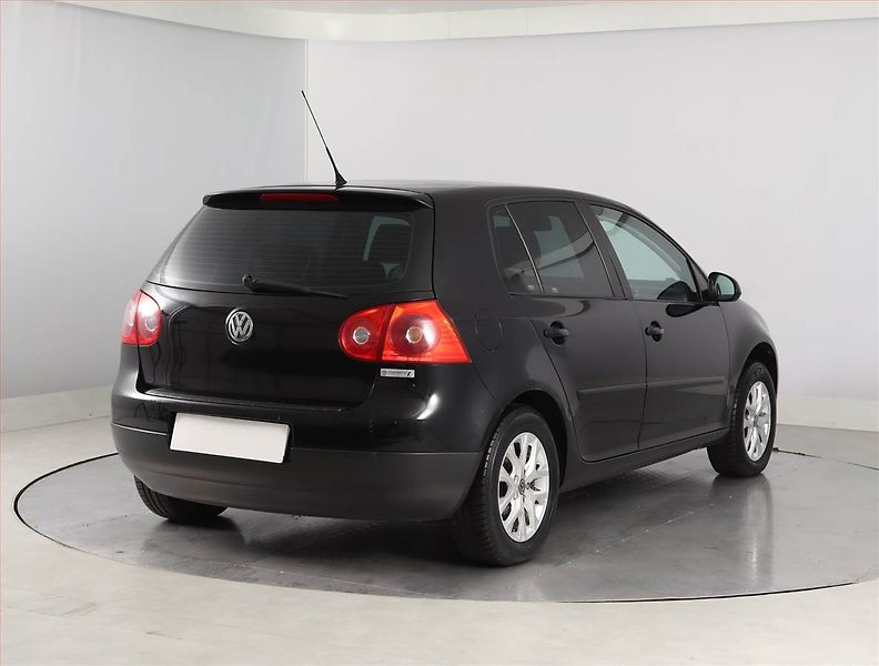 Volkswagen Golf (2008) 1.4 16V, nová STK, v provozu - fotka 5 z 15