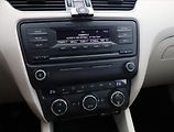 Škoda Octavia (2013) Elegance 2.0 TDI, Serv.kniha - náhled 9