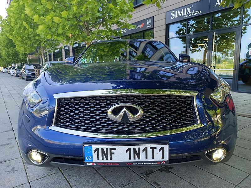 Infiniti QX70 (2018) S Premium, EU model, 2xkola,TZ - fotka 7 z 26