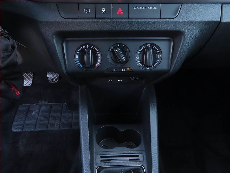 Škoda Fabia (2016) 1.2 TSI, Tempomat - fotka 14 z 17