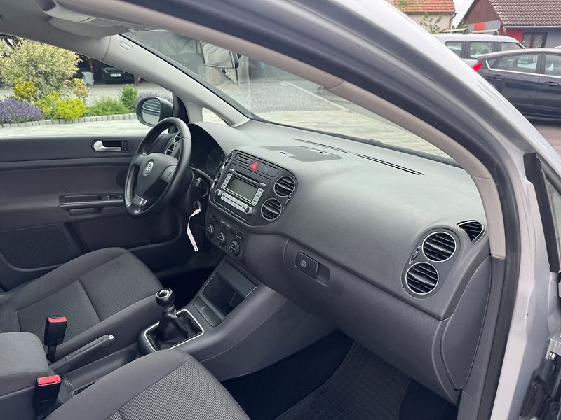 Volkswagen Golf Plus (2007) Comfortline 1.9 TDI 66kW - fotka 27 z 31