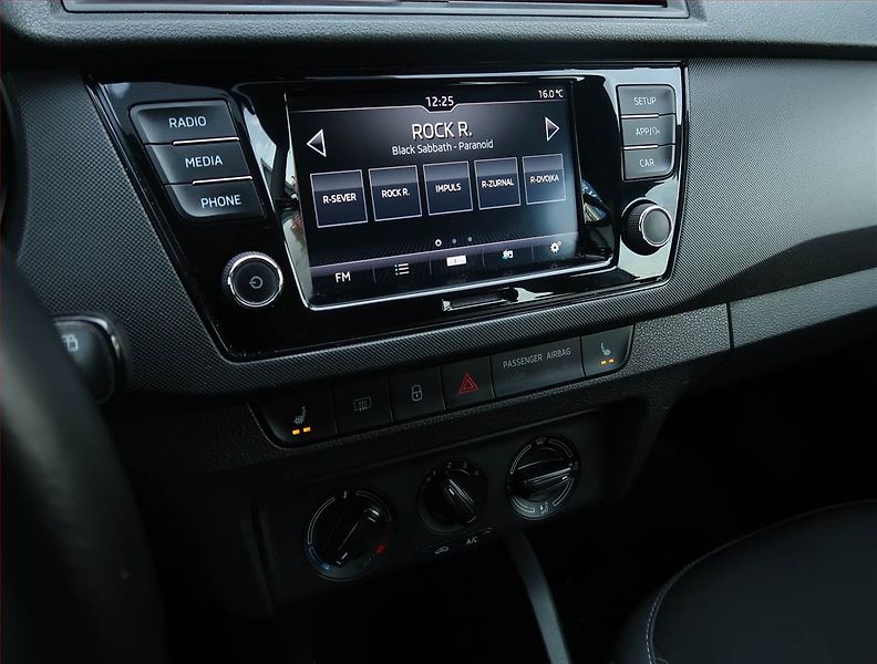 Škoda Fabia (2020) Drive 1.0 TSI, Tempomat - fotka 13 z 18