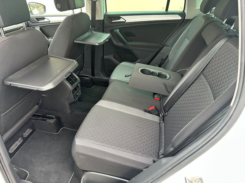 Volkswagen Tiguan 2.0 TDI 110kW/4x4/DSG/Navi - fotka 14 z 47