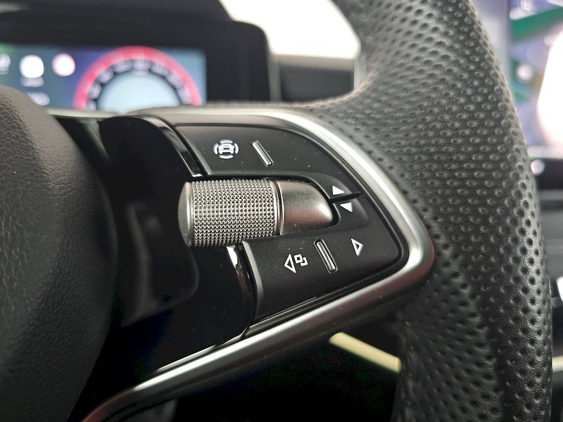 Škoda Superb (2025) 2.0TDi 142kW 4X4 SPORTLINE WEB - fotka 10 z 36