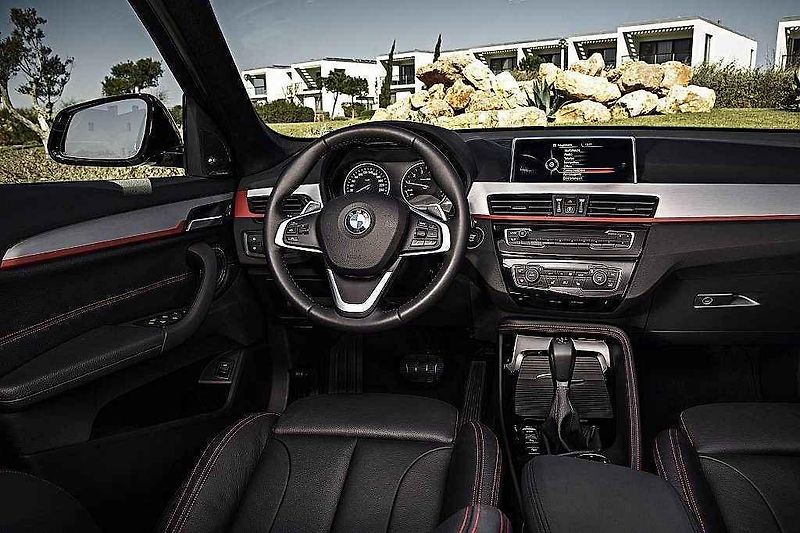BMW X1.