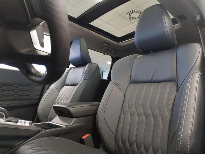 Mitsubishi Outlander (2026) 2.4 PHEV_  INSTYLE - fotka 8 z 10