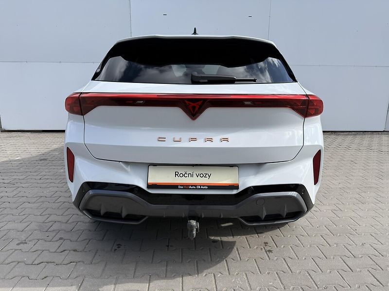 Cupra Terramar DSG 4WD 2,0 TSi 150 kW - fotka 5 z 24