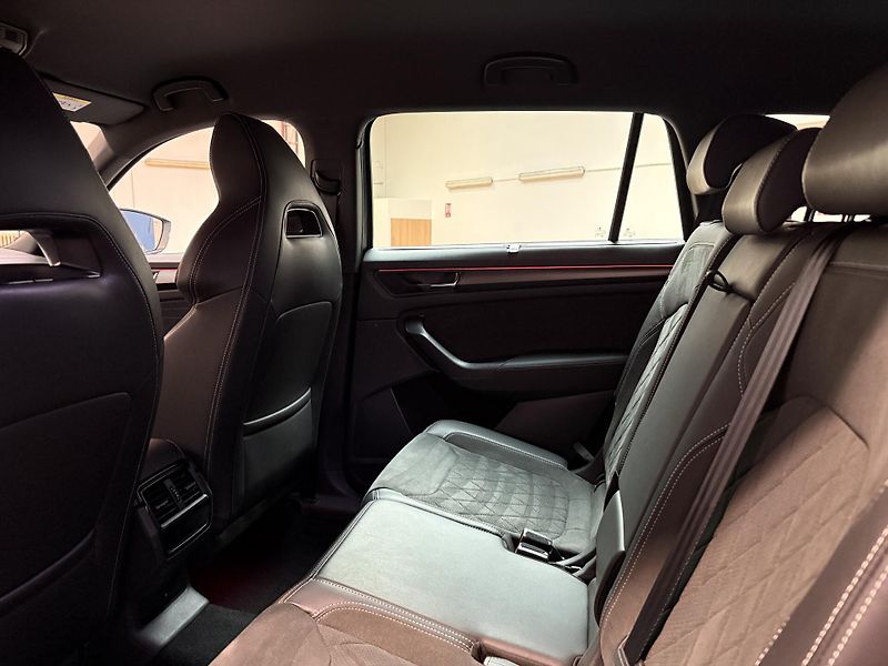 Škoda Kodiaq 2.0 TDI 147 kW Sportline Excl. - fotka 12 z 17