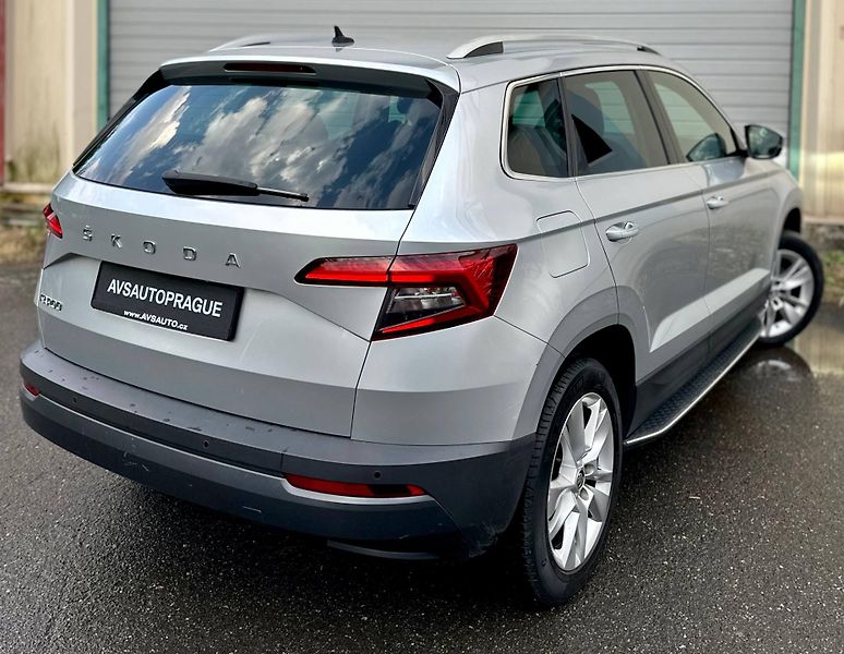 Škoda Karoq (2019) 1.6 TDI 2019 VELKY SERVIS - fotka 4 z 37