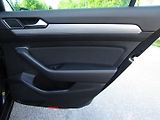 Volkswagen Passat (2021) 2.0 TDI DSG ACC - náhled 25