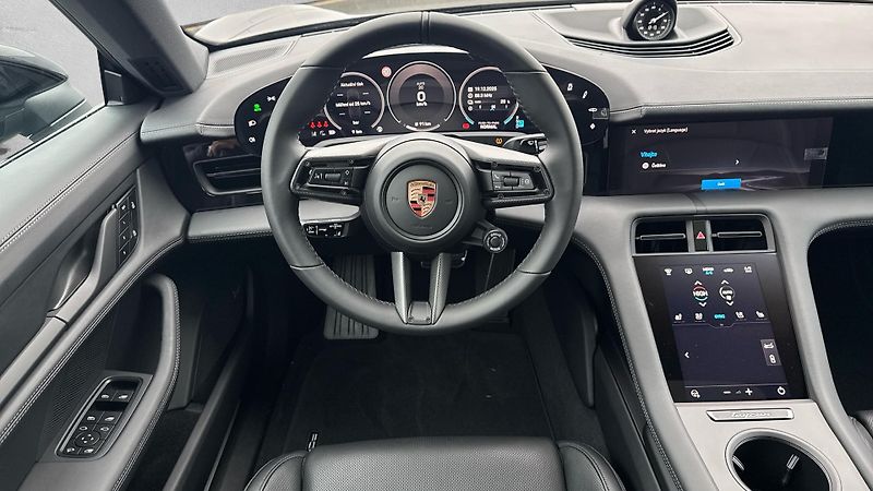 Porsche Taycan (2025) 4S Sport Tursimo 4S - fotka 21 z 30
