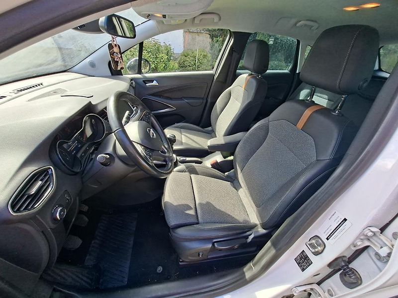 Opel Crossland X (2021) - fotka 4 z 8