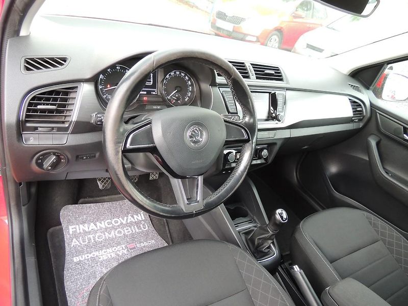 Škoda Fabia (2017) 1.2TSi,66kw,Style,ČR,1majitel - fotka 21 z 50