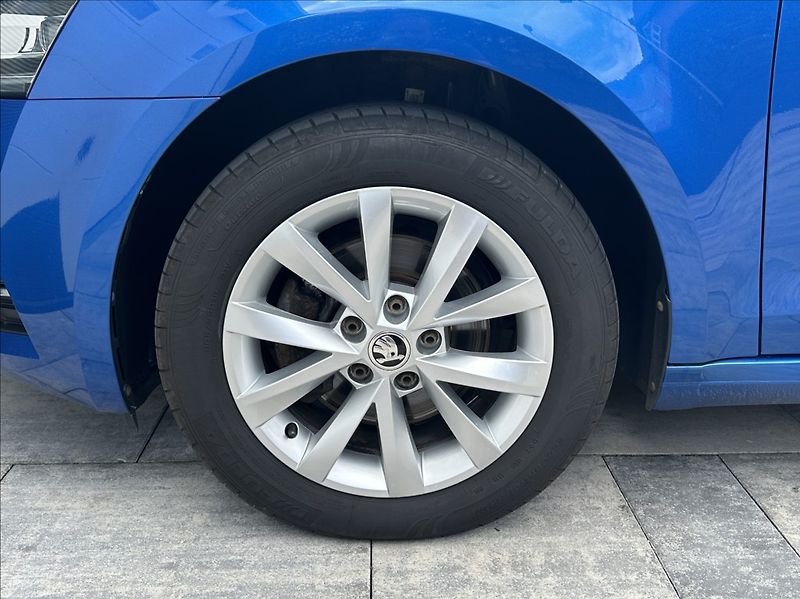 Škoda Octavia 2,0 TDI 150PS  Style M/T - fotka 44 z 54