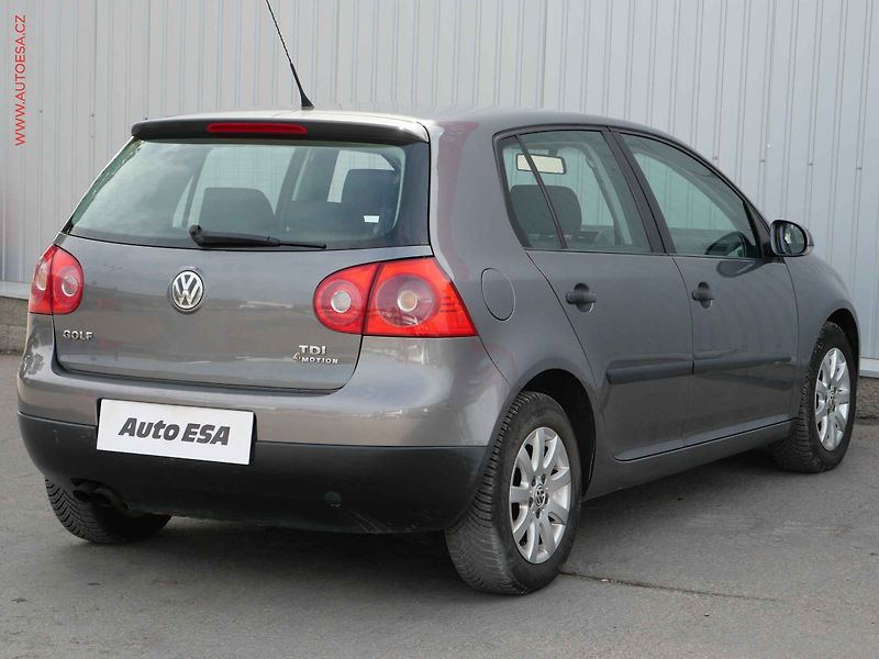Volkswagen Golf (2006) 1.9 TDi 4x4, AC, temp. STK6 - fotka 4 z 16
