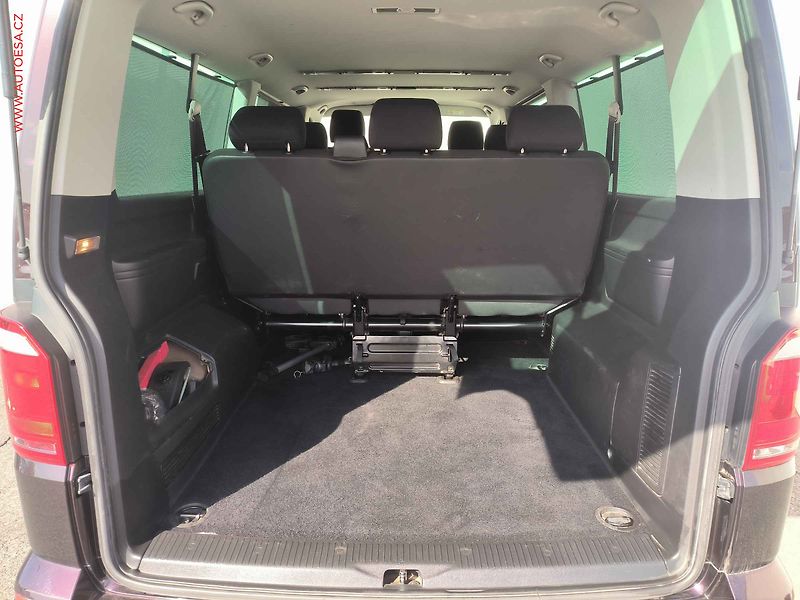 Volkswagen Caravelle (2017) 2.0TDi L2 8míst, DSG, navi - fotka 7 z 20