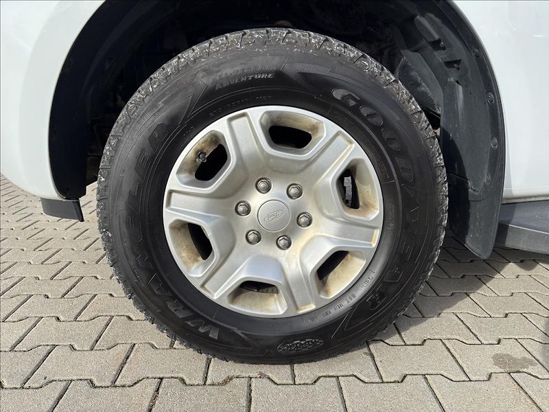 Ford Ranger 3,2 Limited 147kW DPH - fotka 9 z 37