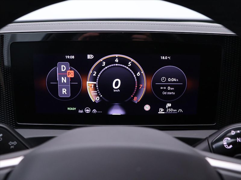 Volkswagen Tiguan 1,5 eTSI 110kW mHEV DSG CZ DPH - fotka 17 z 31