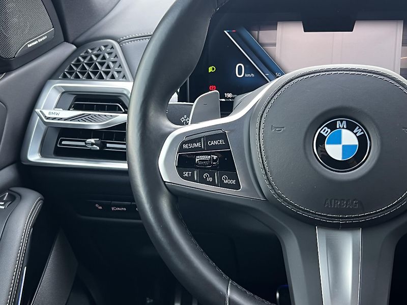 BMW X5 xDrive 30d M-Sport - fotka 11 z 35