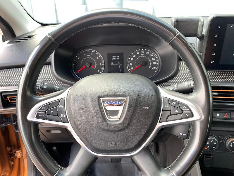 Dacia Sandero (2022) STEPWAY,1.0TCe, LPG, 67KW, DPH - fotka 16 z 21