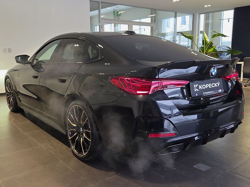 BMW Řada 4 (2025) M440i xDrive GranCoupé M Perfo - fotka 4 z 16