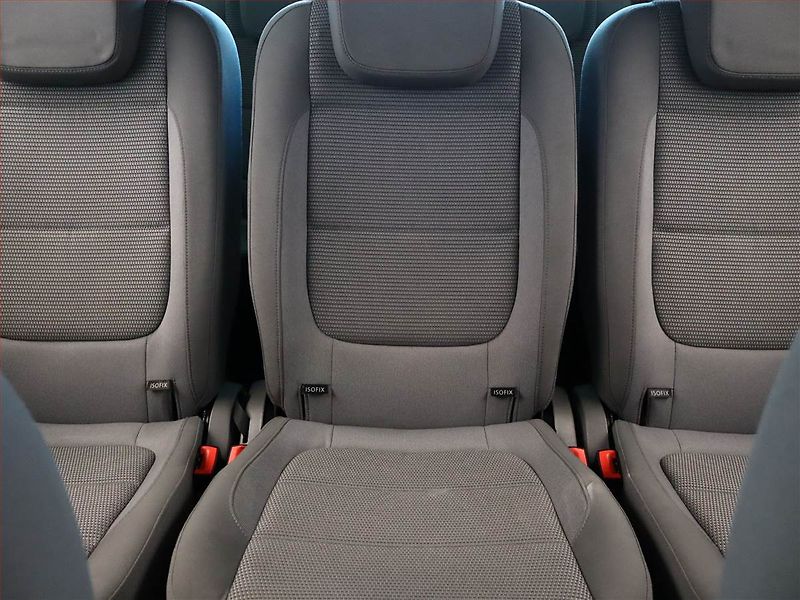 Volkswagen Golf (2017) 1.6 TDI, Navi, Tempomat - fotka 10 z 17
