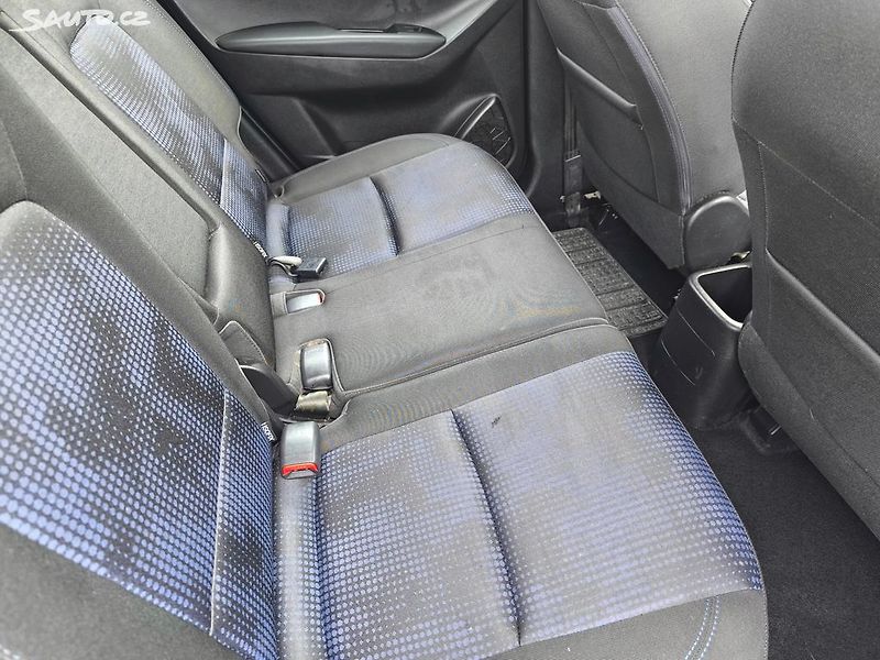 Hyundai ix20 KRÁSNÝ,100TKM,SERVISKA,1MAJ67L - fotka 7 z 24