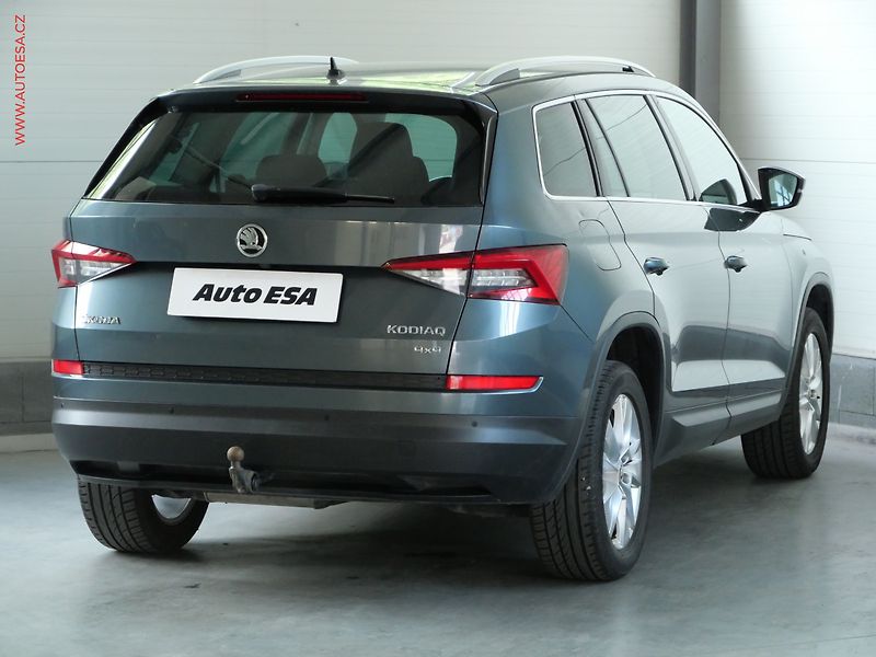 Škoda Kodiaq (2018) 2.0TDi 4x4, 7míst, ČR, DSG - fotka 4 z 25