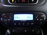 Hyundai ix35 (2012) 1.7 CRDi, AC, tempo, park - náhled 20