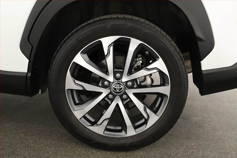 Toyota Corolla Cross (2024) 2.0 Hybrid 2WD - fotka 20 z 20