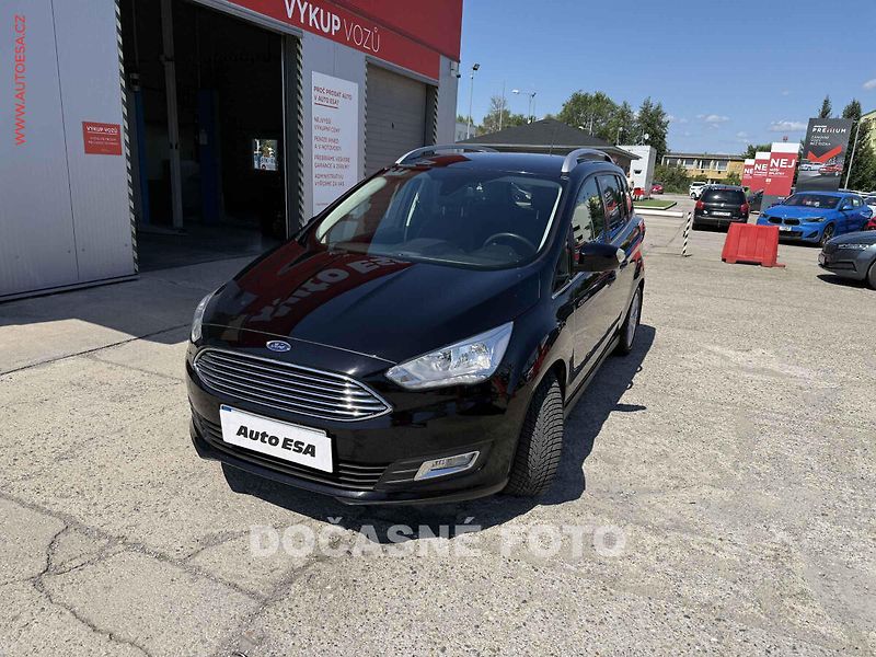 Ford Grand C-MAX (2015) 2.0 TDCi, AC, TZ - fotka 1 z 3