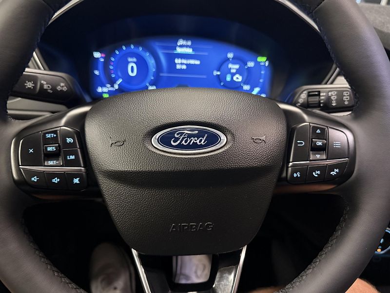 Ford Kuga (2023) 2.5 HYBRID, - fotka 24 z 31