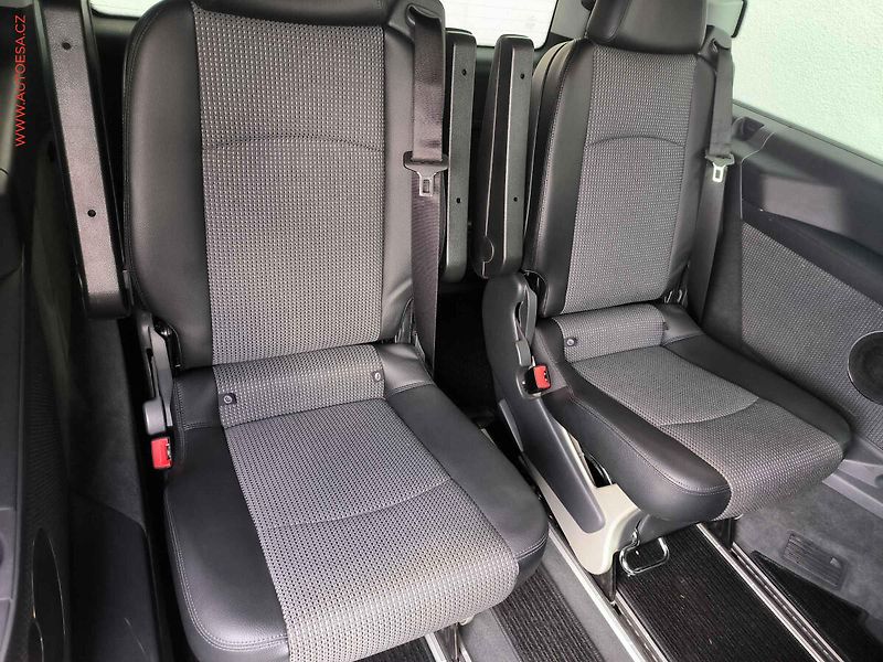 Mercedes-Benz Viano (2012) 3.0CDi L2, Trend, AT - fotka 11 z 22