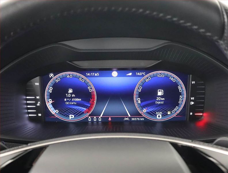 Škoda Karoq (2024) Sportline 1.5 TSI, Sportline - fotka 11 z 27