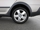 Škoda Octavia (2008) Scout 2.0 TDI, 4X4, ČR,1.maj - náhled 21