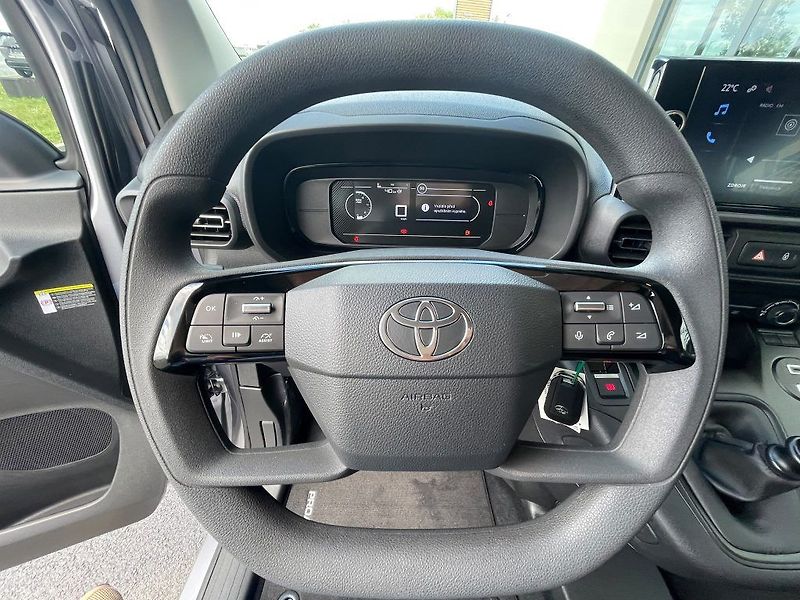 Toyota ProAce City Verso 1.2 M/T Long Business 7 míst - fotka 18 z 28