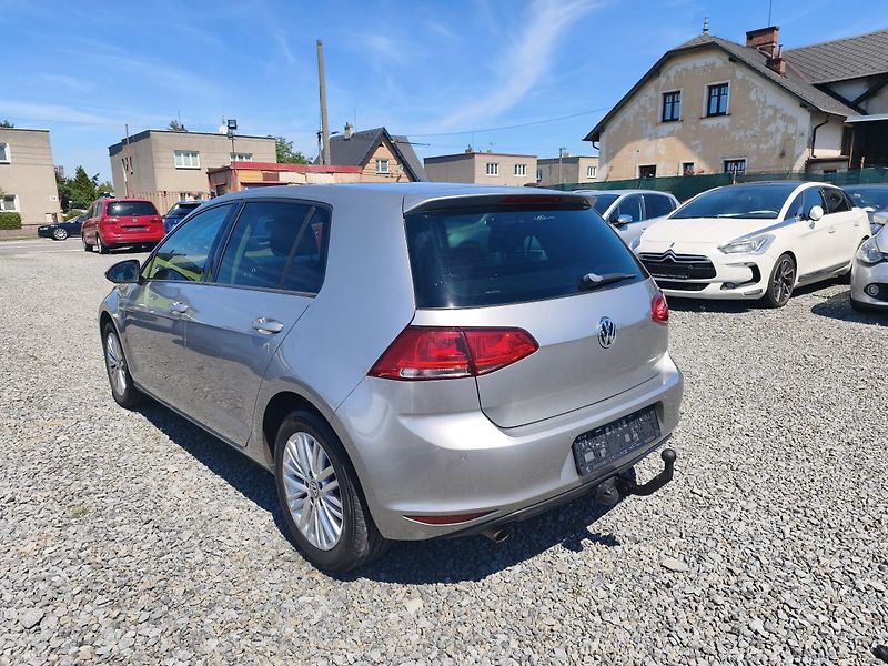 Volkswagen Golf (2015) - fotka 27 z 37