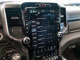 Dodge RAM (2025) 5.7 V8 Laramie Sport 6 LIFT - náhled 34