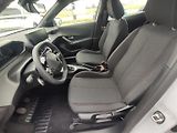 Peugeot 2008 (2026) STYLE 1.2 100k MAN6  - náhled 21